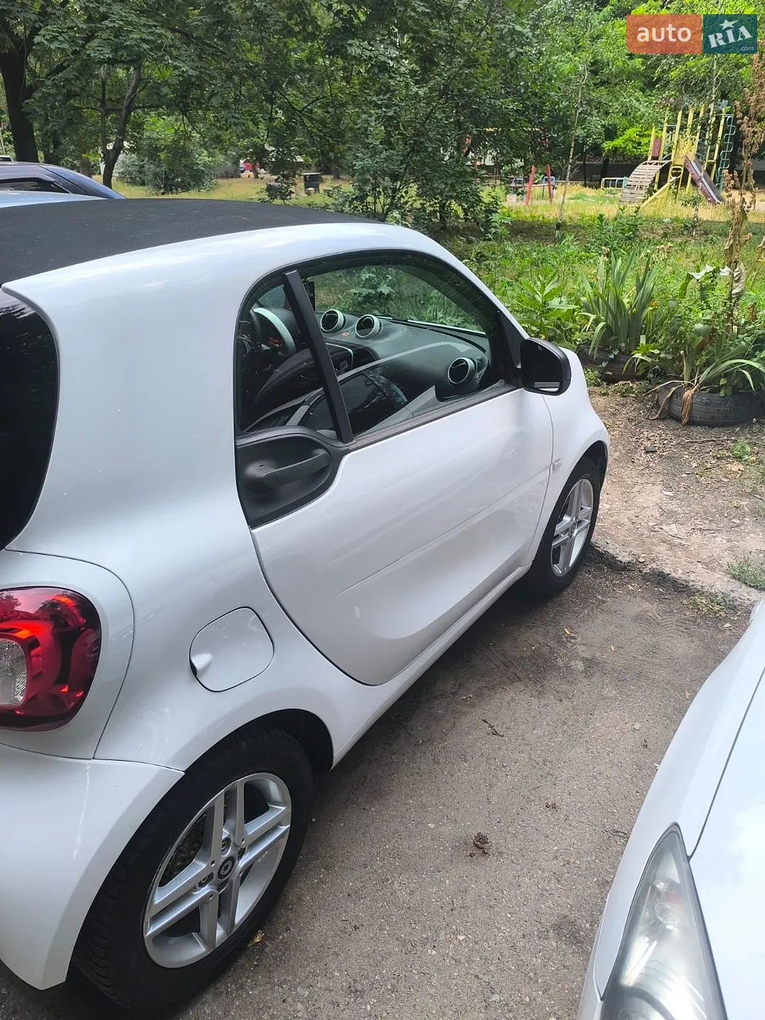 2020 Smart Fortwo - мініатюра 3