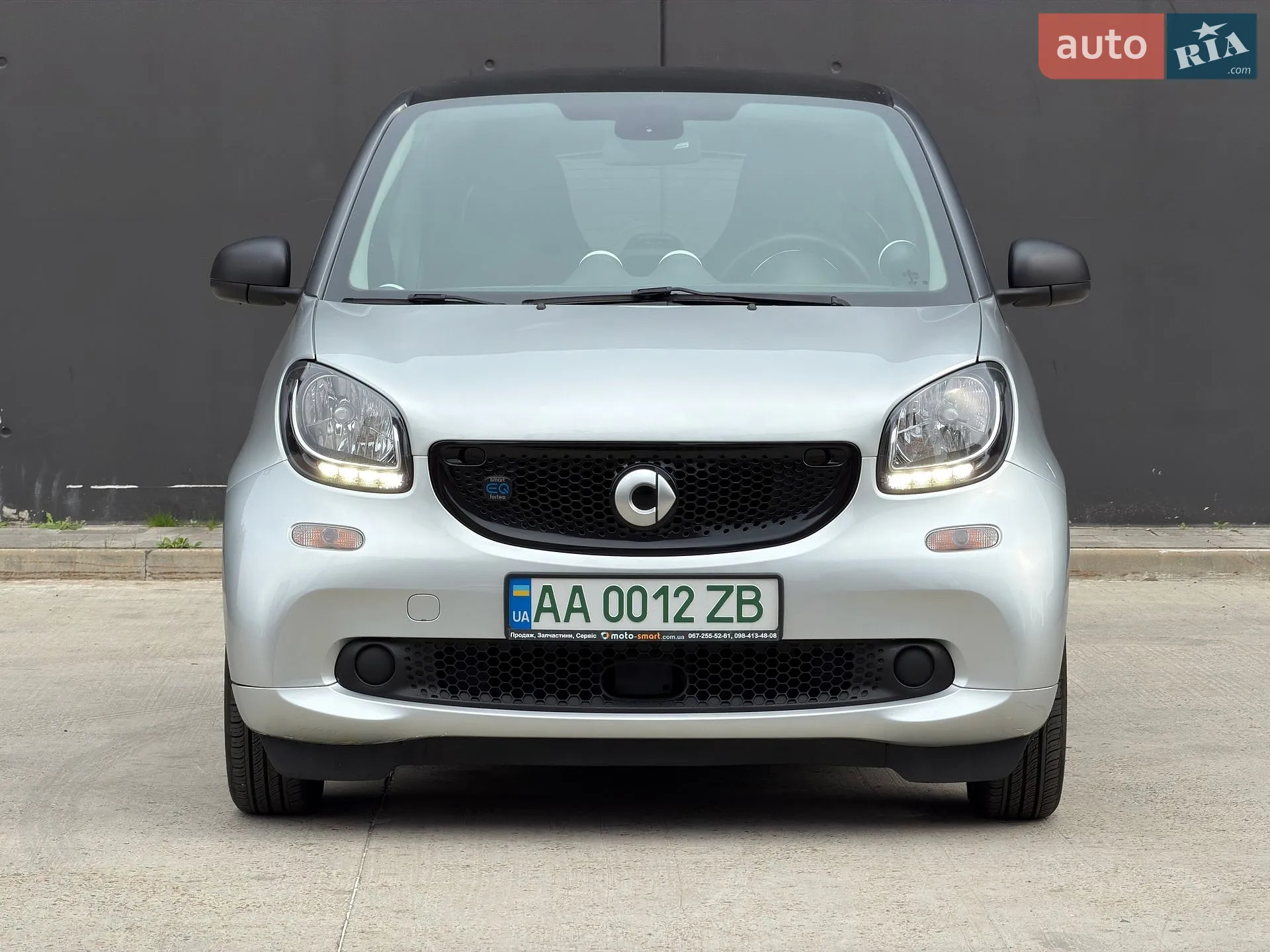 2019 Smart Fortwo - мініатюра 2