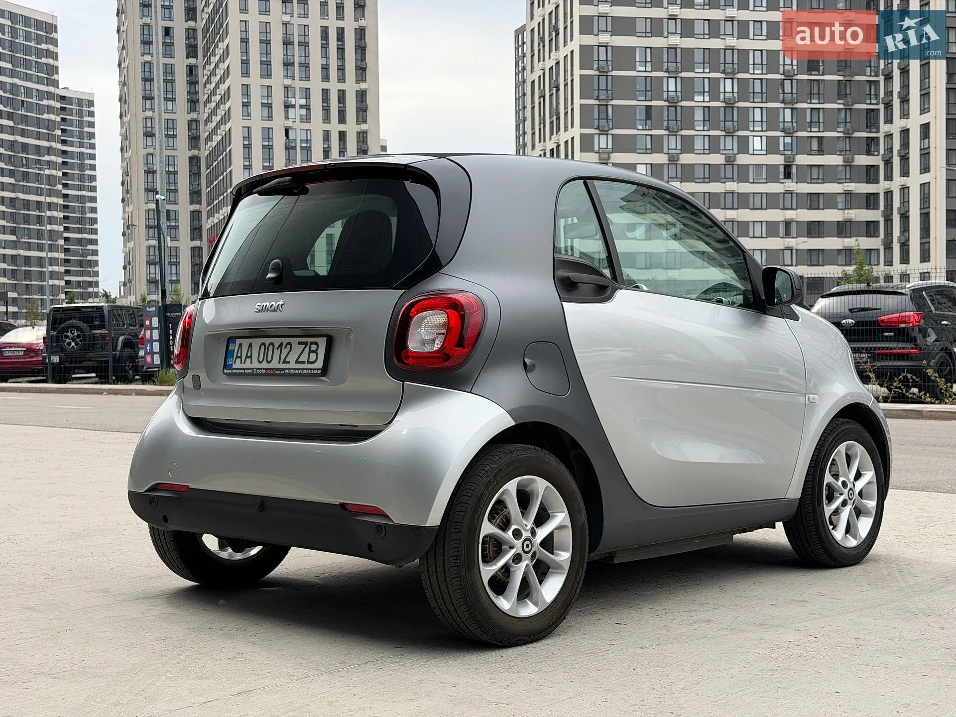 2019 Smart Fortwo - мініатюра 6