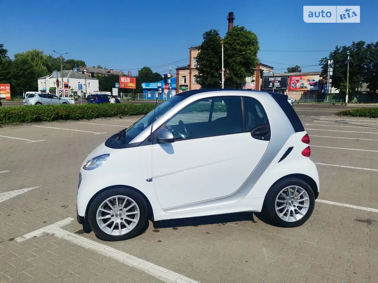 2015 Smart Fortwo - мініатюра 10