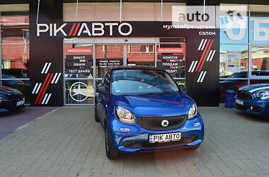 Хэтчбек Smart Forfour 2015 в Львове
