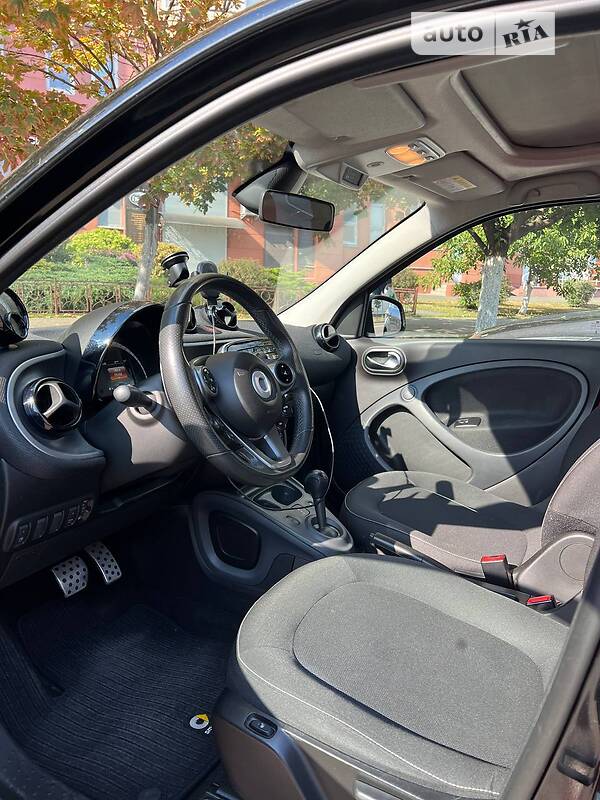 Хэтчбек Smart Forfour 2016 в Киеве