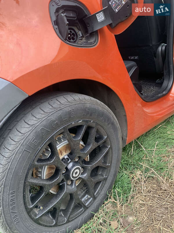 Хэтчбек Smart Forfour 2017 в Николаеве
