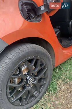 Хэтчбек Smart Forfour 2017 в 