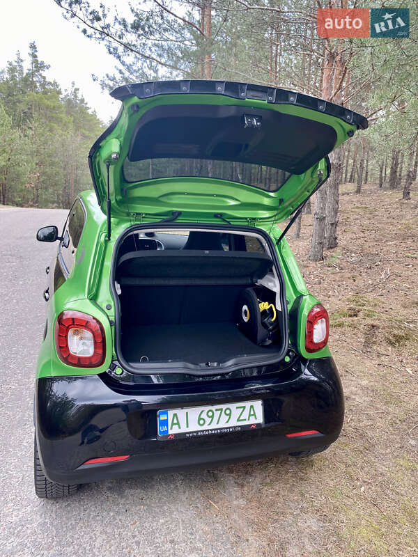 Хэтчбек Smart Forfour 2018 в Киеве