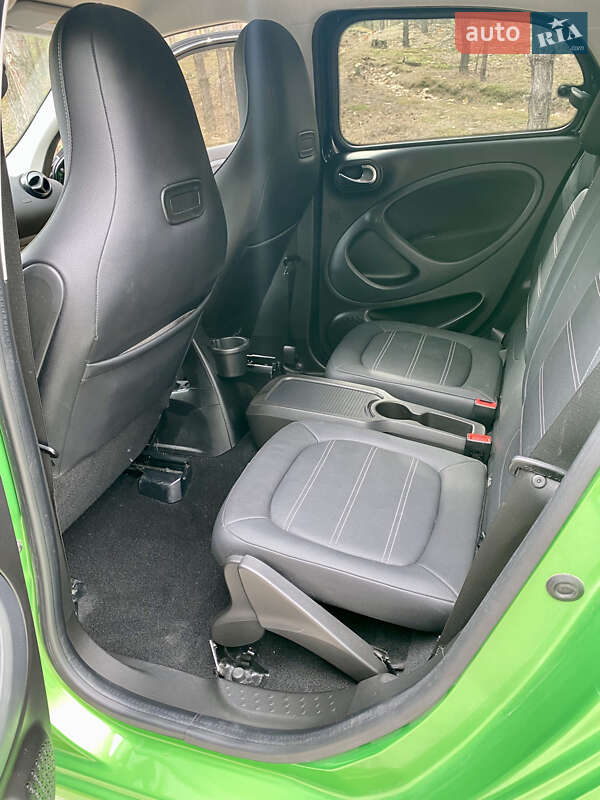 Хэтчбек Smart Forfour 2018 в Киеве