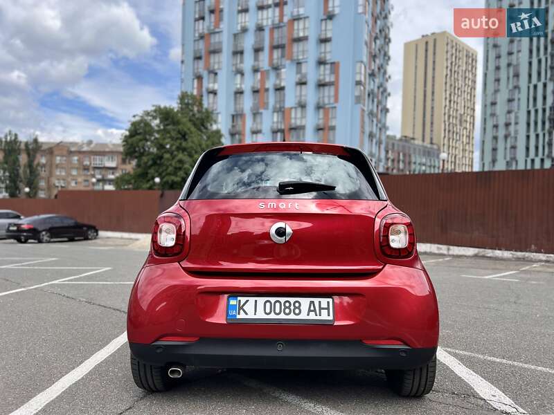 Хэтчбек Smart Forfour 2017 в Киеве