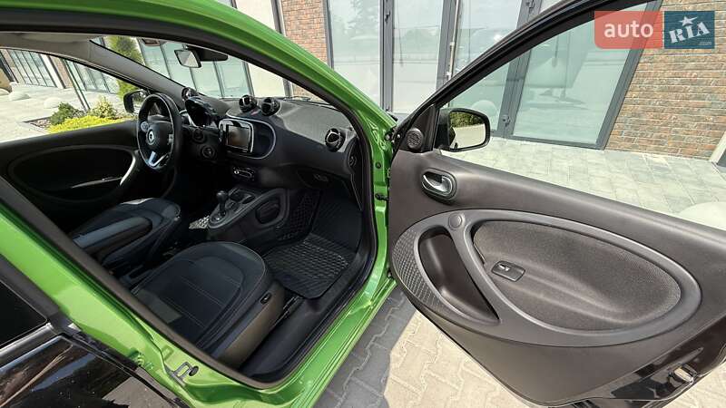 Хэтчбек Smart Forfour 2017 в Тернополе фото 15 Хэтчбек Smart Forfour 2017 в Тернополе
