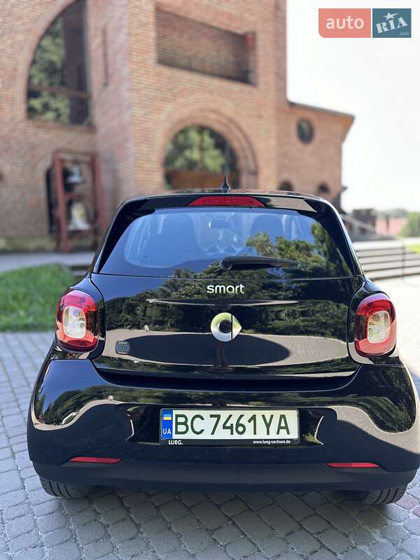 Хэтчбек Smart Forfour 2019 в Львове