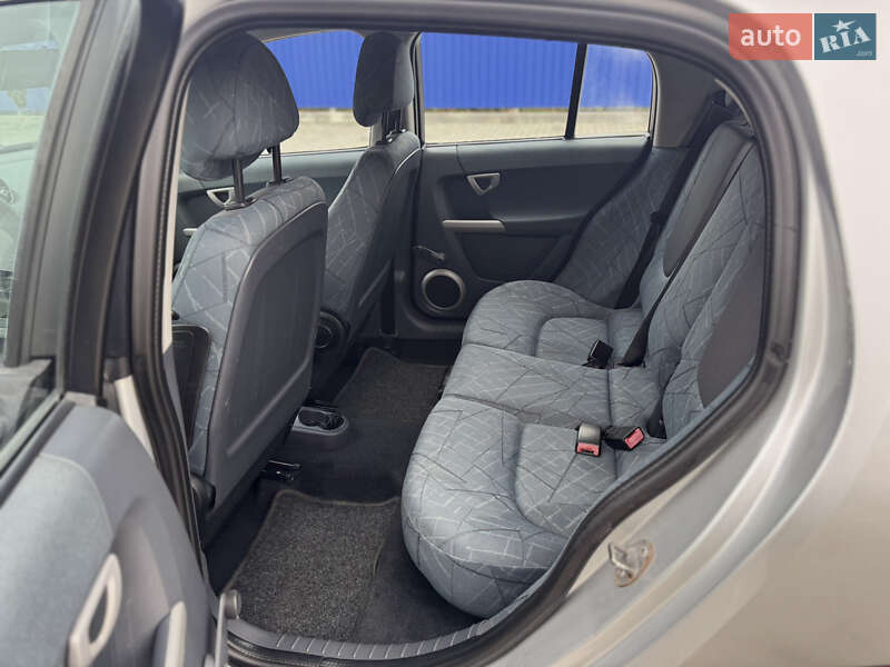 Хетчбек Smart Forfour 2004 в Калуші фото 16 Хетчбек Smart Forfour 2004 в Калуші
