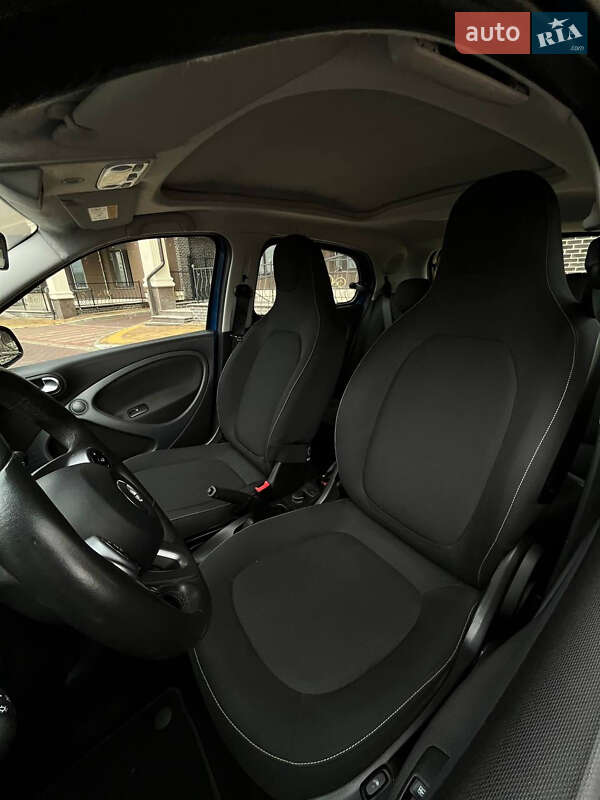 Хетчбек Smart Forfour 2017 в Києві фото 28 Хетчбек Smart Forfour 2017 в Києві