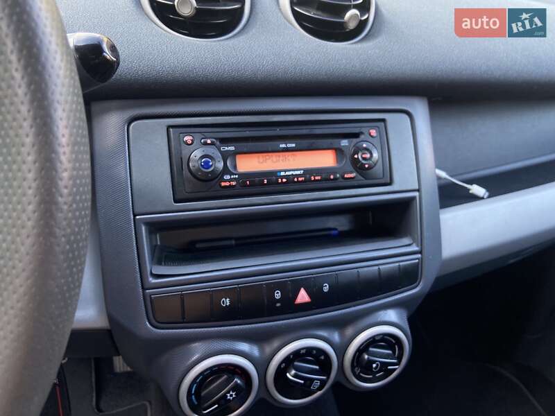 Хэтчбек Smart Forfour 2006 в Житомире фото 16 Хэтчбек Smart Forfour 2006 в Житомире