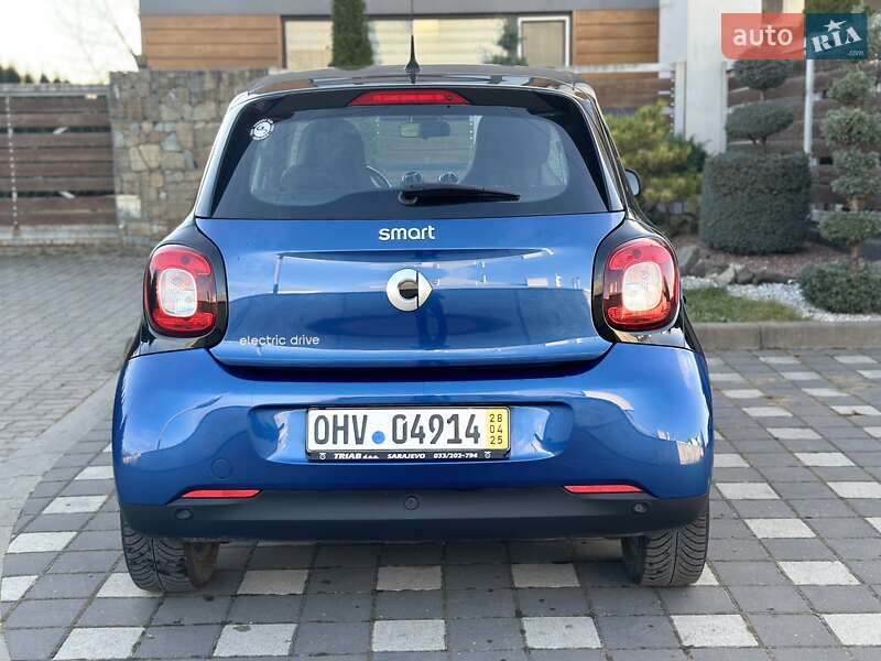 Хэтчбек Smart Forfour 2017 в Стрые фото 22 Хэтчбек Smart Forfour 2017 в Стрые