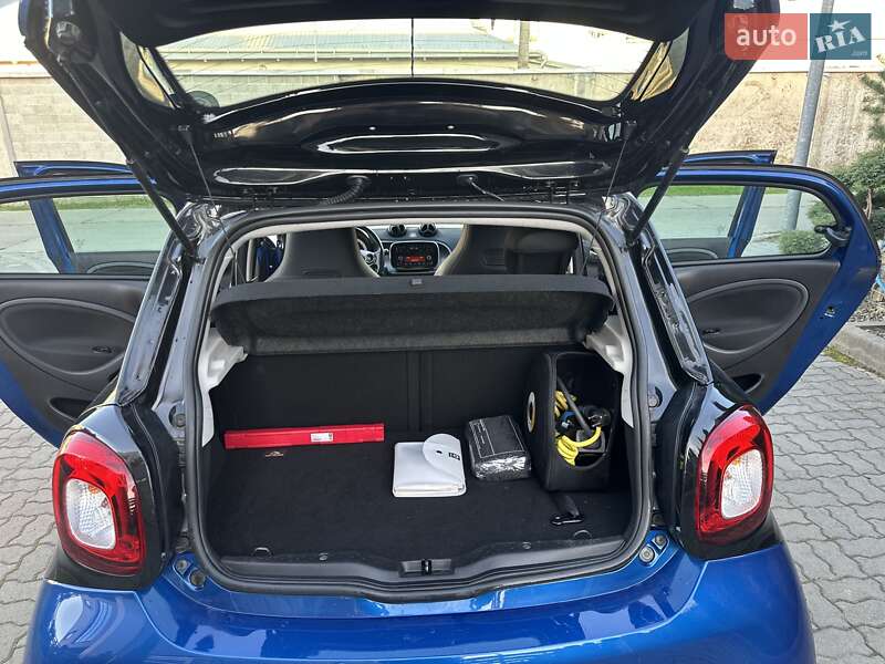 Хэтчбек Smart Forfour 2017 в Стрые фото 65 Хэтчбек Smart Forfour 2017 в Стрые