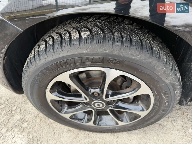 Хетчбек Smart Forfour 2017 в Києві фото 9 Хетчбек Smart Forfour 2017 в Києві