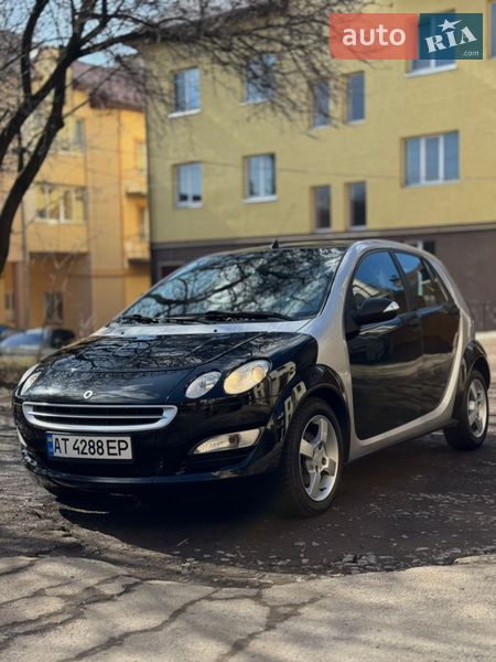 Хэтчбек Smart Forfour 2004 в Калуше