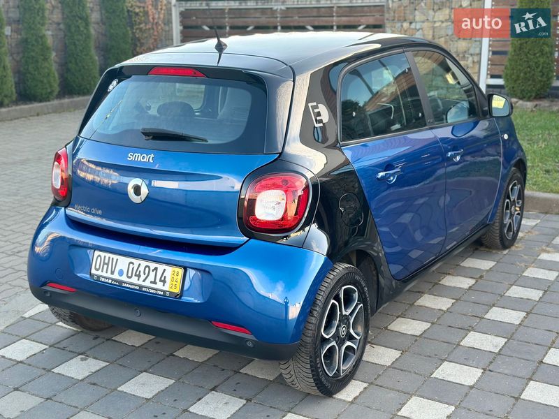 Хетчбек Smart Forfour 2017 в Стрию