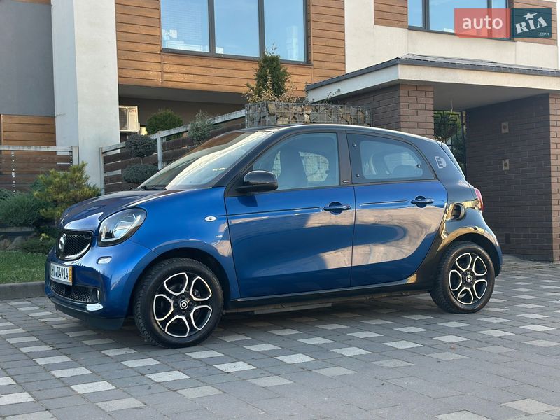Хетчбек Smart Forfour 2017 в Стрию