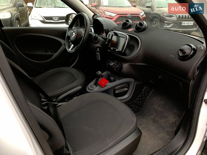 Хэтчбек Smart Forfour 2019 в Виннице