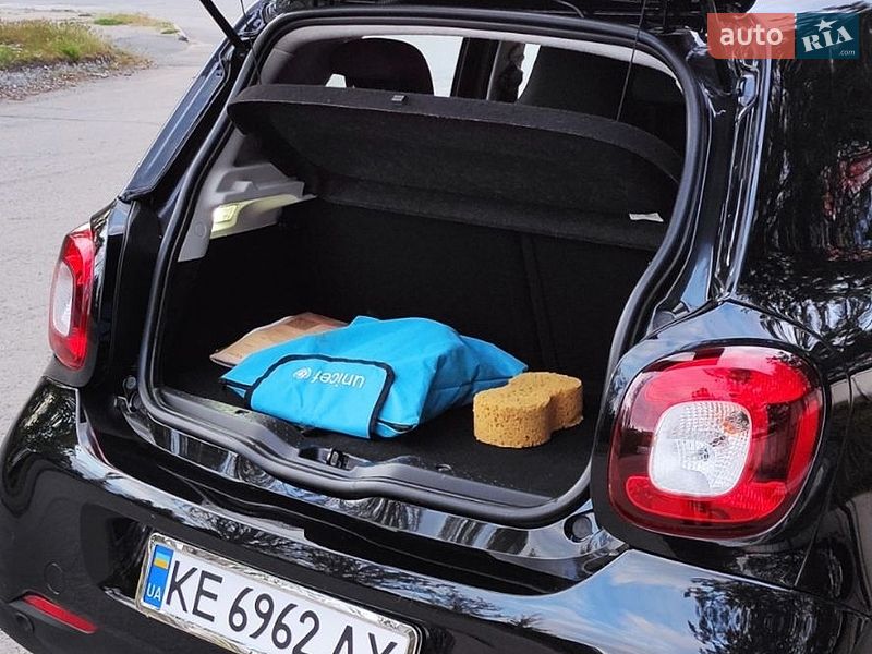 Хетчбек Smart Forfour 2015 в Павлограді