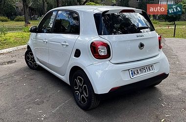 Хэтчбек Smart Forfour 2016 в Киеве