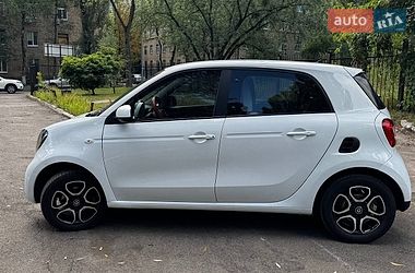 Хэтчбек Smart Forfour 2016 в Киеве