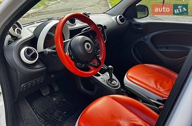 Хэтчбек Smart Forfour 2016 в Киеве