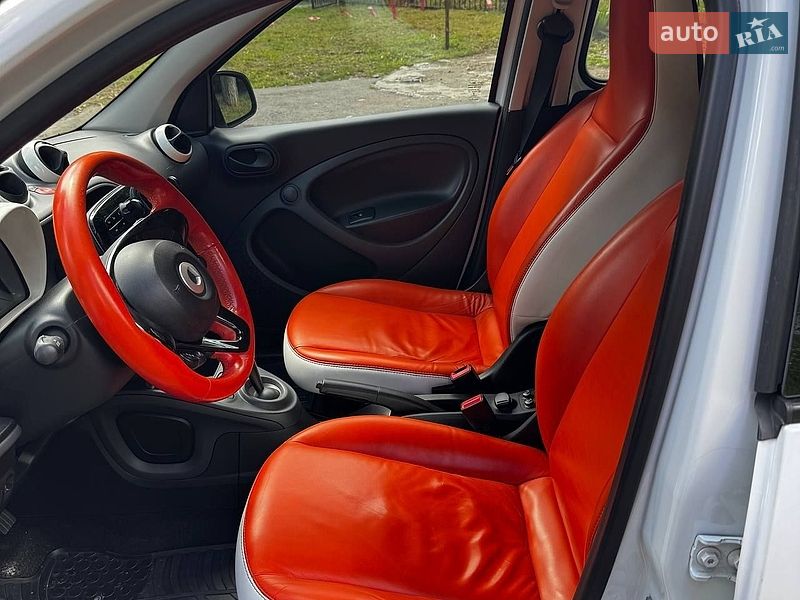Хэтчбек Smart Forfour 2016 в Киеве