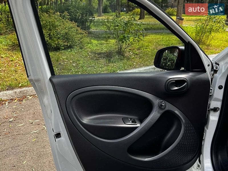 Хетчбек Smart Forfour 2016 в Києві