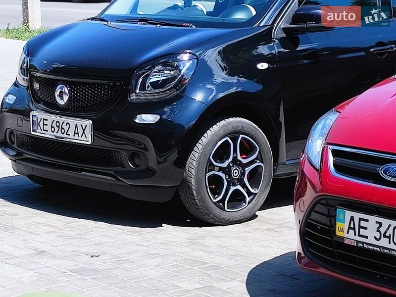 Хетчбек Smart Forfour 2015 в Павлограді