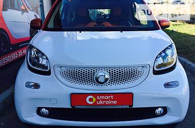 Хэтчбек Smart Fortwo 2015 в Киеве