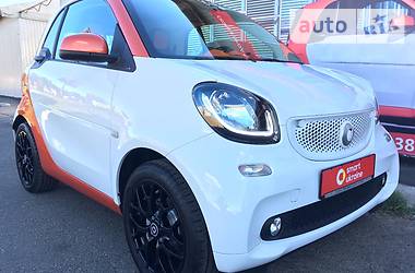 Хэтчбек Smart Fortwo 2015 в Киеве