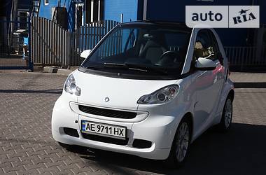 Хэтчбек Smart Fortwo 2011 в Днепре