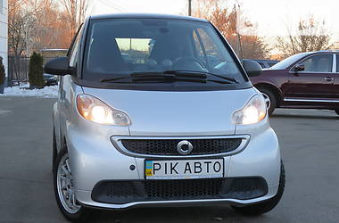 Хэтчбек Smart Fortwo 2014 в Киеве