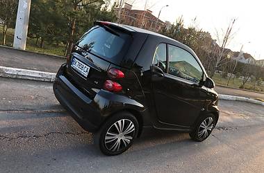 Хэтчбек Smart Fortwo 2011 в 