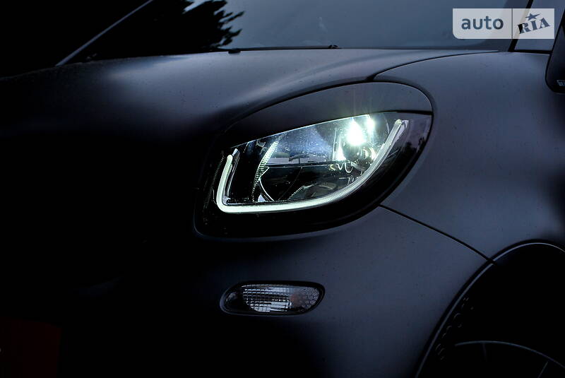 Хетчбек Smart Fortwo 2016 в Києві