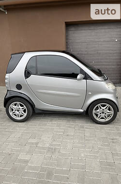 Хэтчбек Smart Fortwo 2001 в Днепре