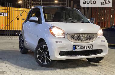 Купе Smart Fortwo 2015 в 