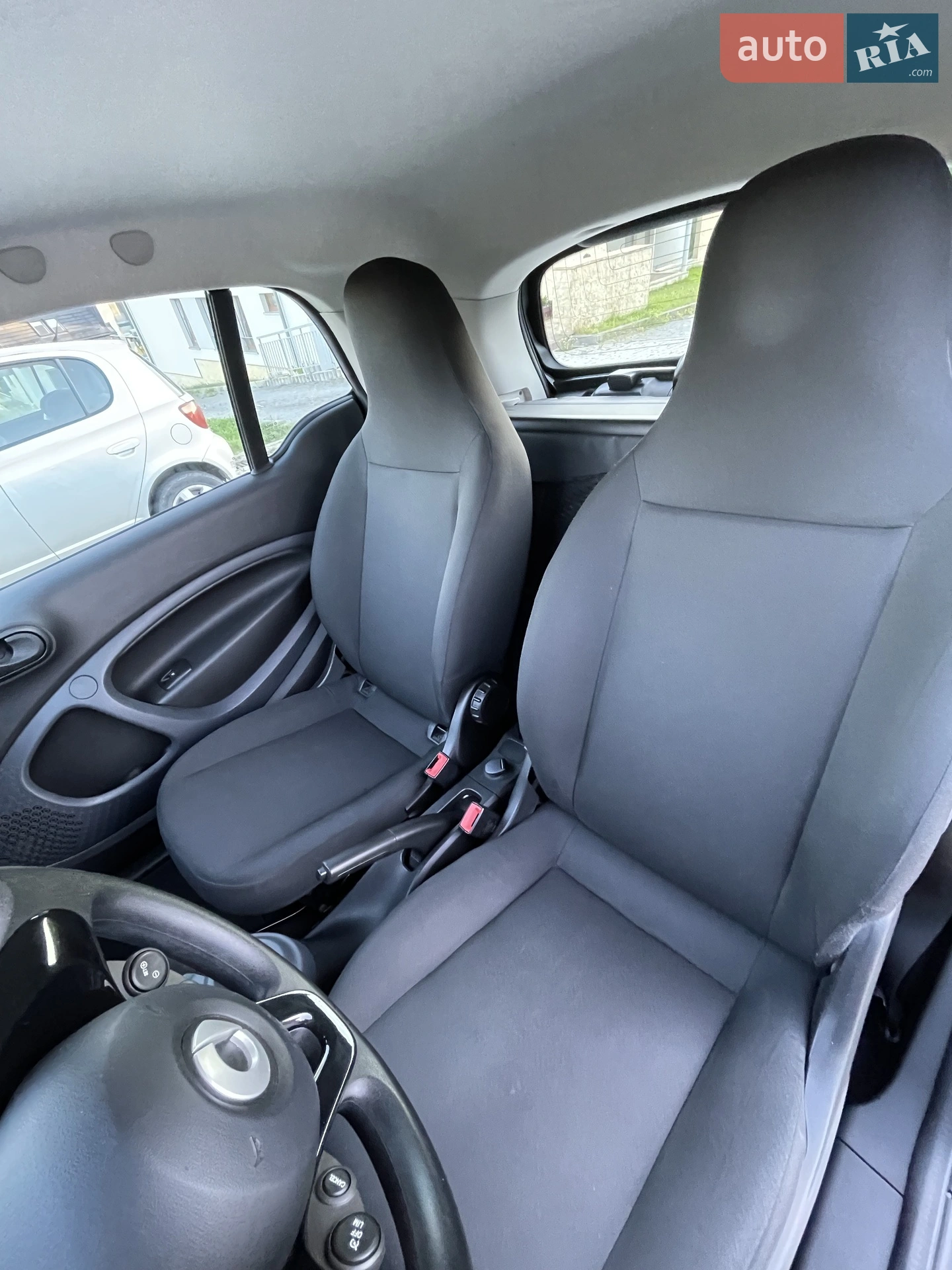 2015 Smart Fortwo - мініатюра 10