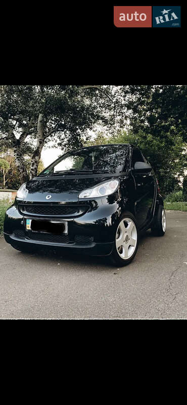 Купе Smart Fortwo 2011 в Першотравенске