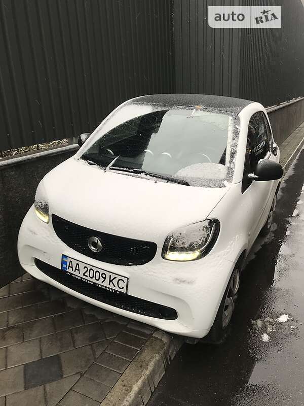 Купе Smart Fortwo 2015 в Києві