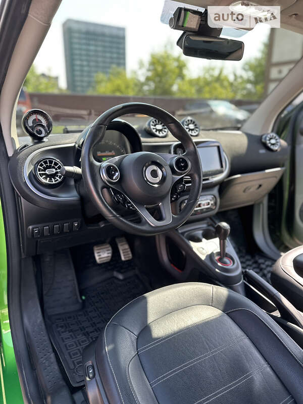 Купе Smart Fortwo 2017 в Киеве