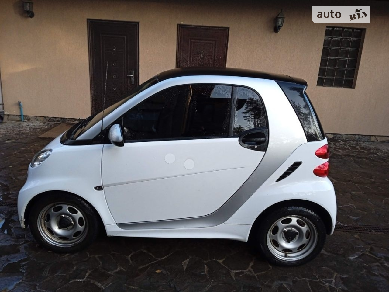 2015 Smart Fortwo - мініатюра 15
