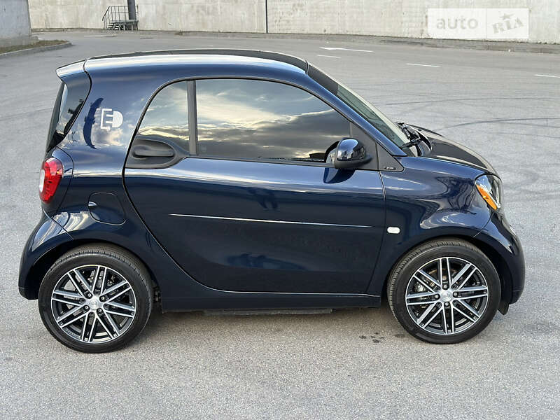 Купе Smart Fortwo 2018 в Києві