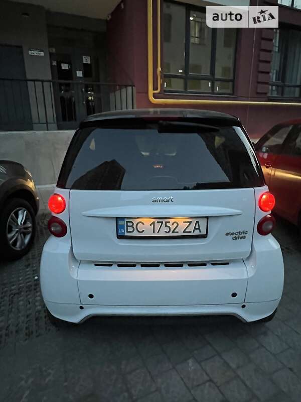 Купе Smart Fortwo 2014 в Львове