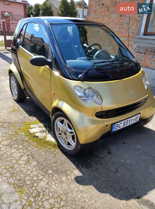 Купе Smart Fortwo 2003 в Сокале
