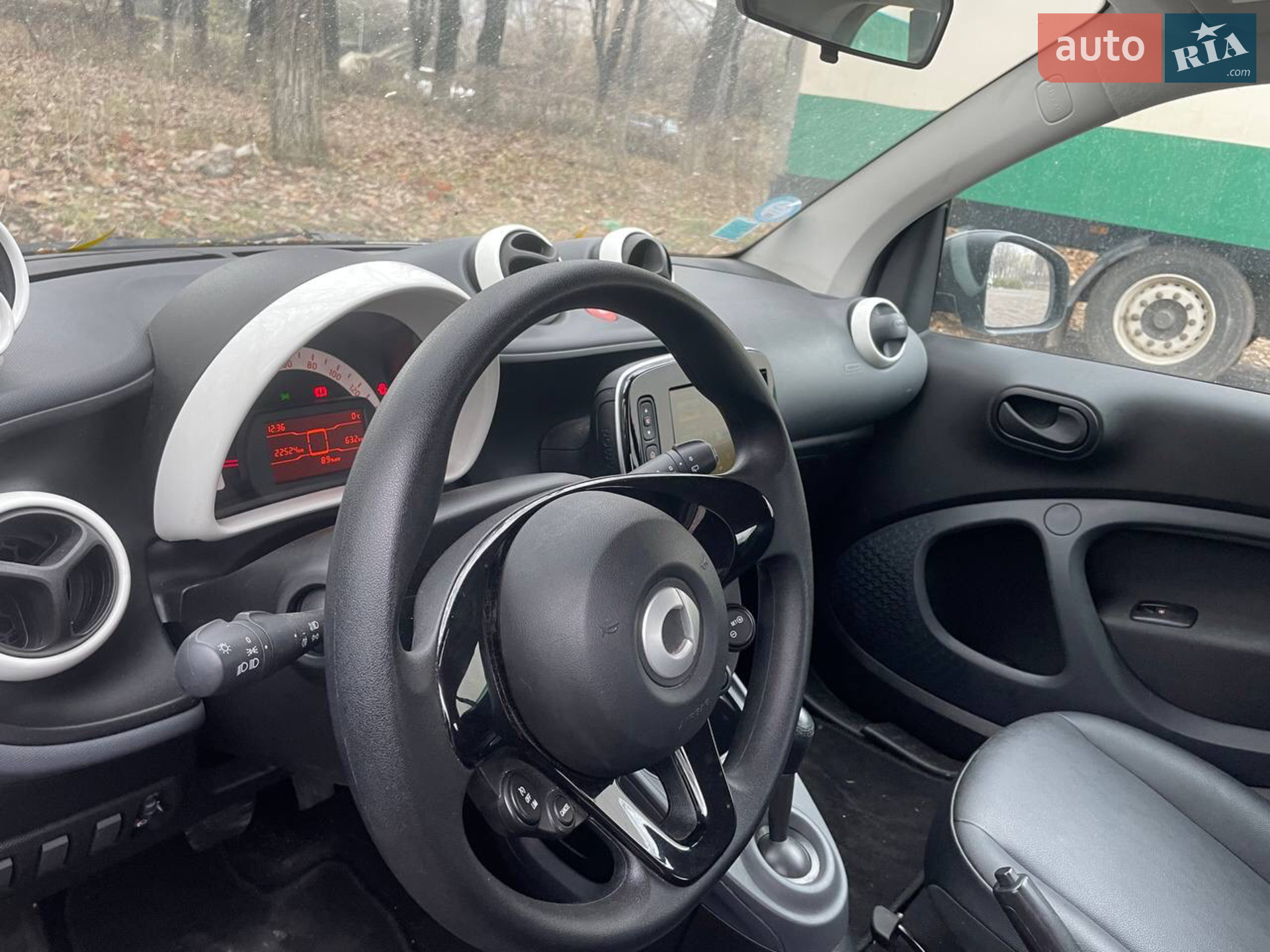 2018 Smart Fortwo - мініатюра 5