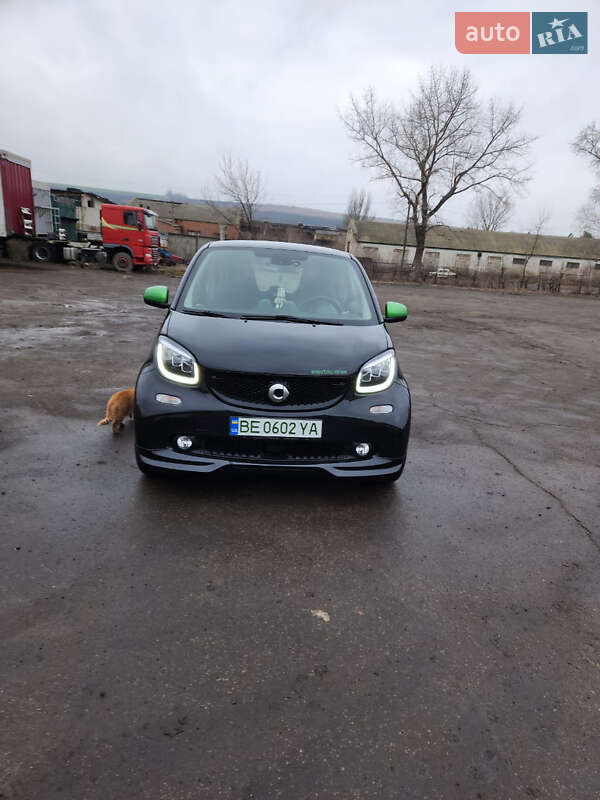 Купе Smart Fortwo 2017 в Доманевке
