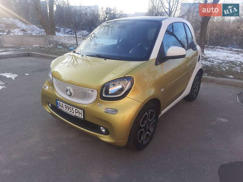 Купе Smart Fortwo 2016 в Києві