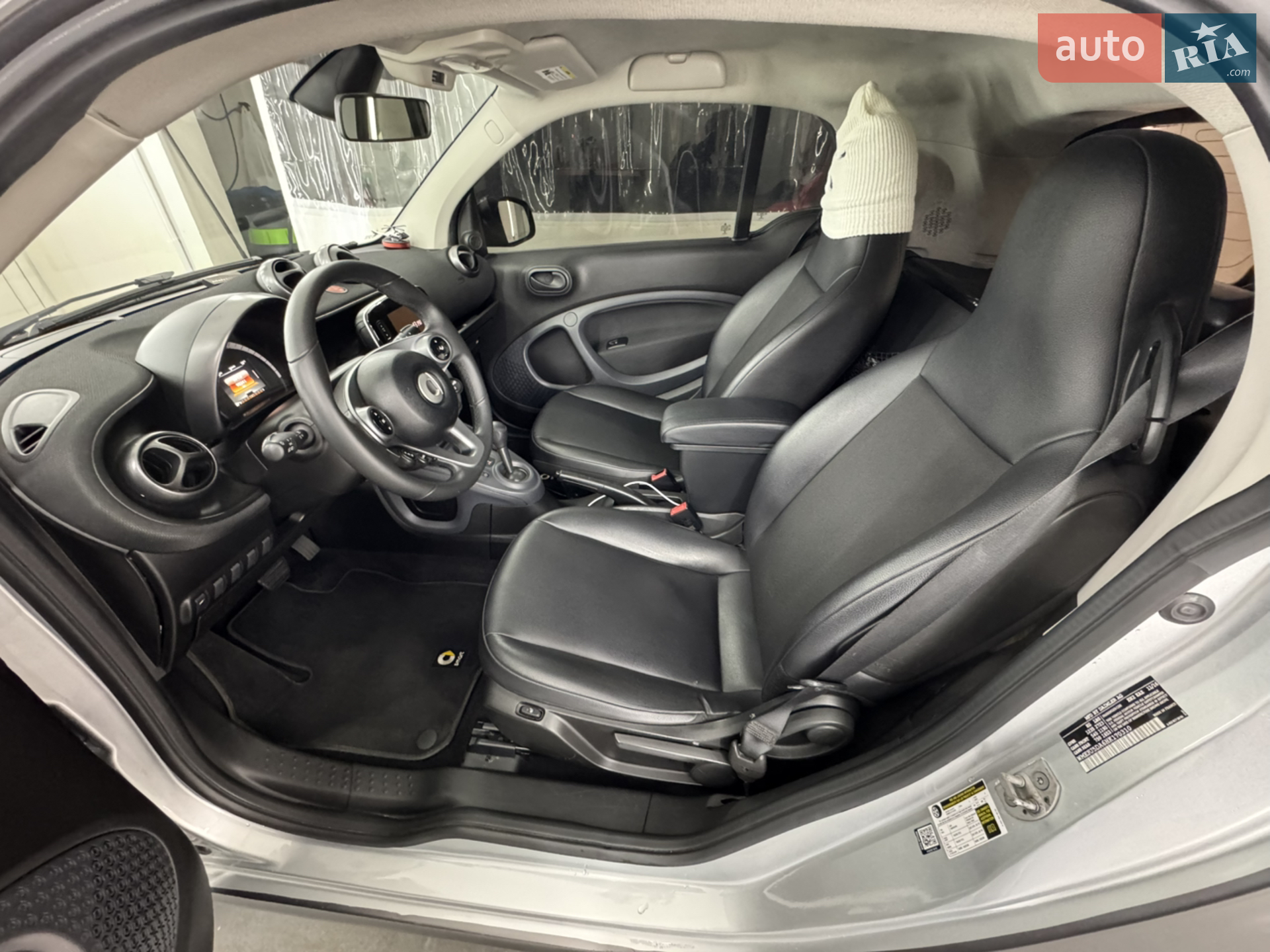 2017 Smart Fortwo - мініатюра 11